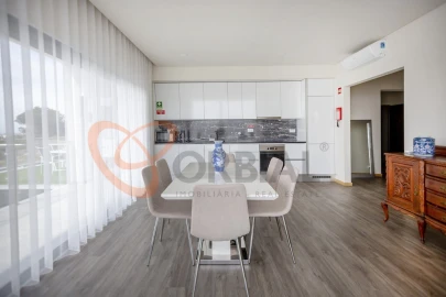 Apartamento T3 para Venda em Albufeira e Olhos de Água