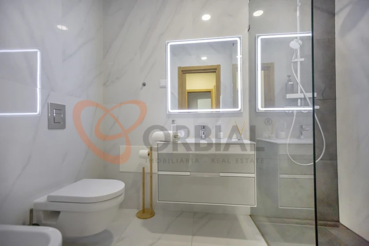 Apartamento T3 para Venda em Albufeira e Olhos de Água Foto 13