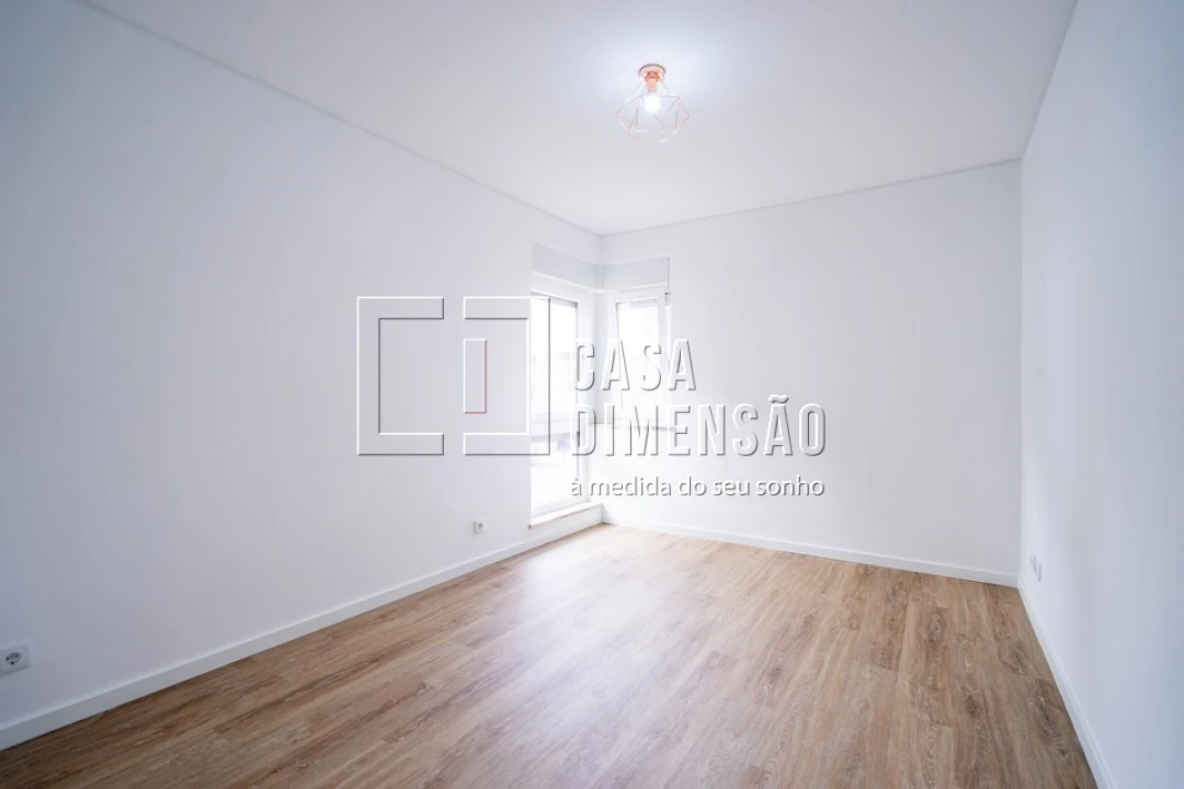 Apartamento T2 para Venda em Cascais e Estoril Foto 37