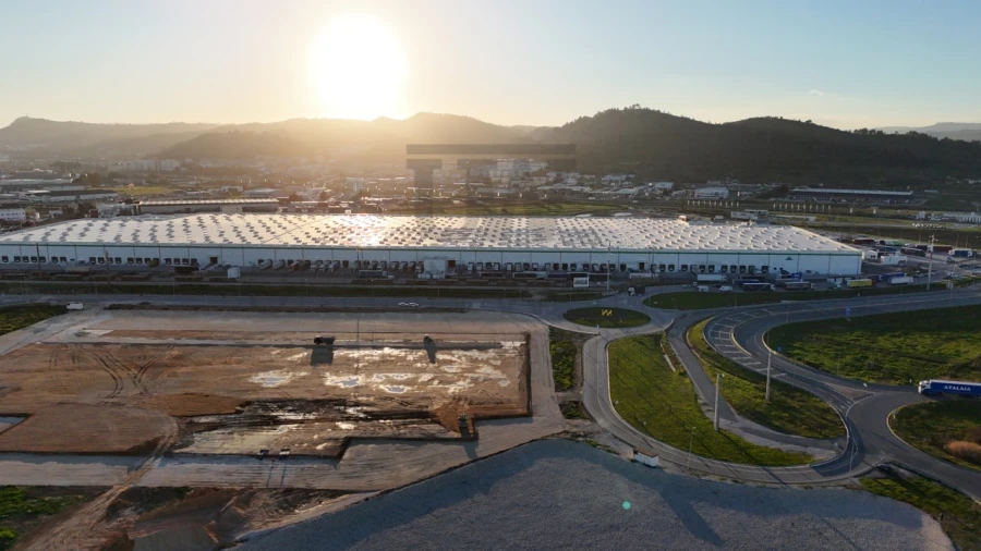 Terreno Comércio / Armazém para Venda em Carregado e Cadafais Foto 16