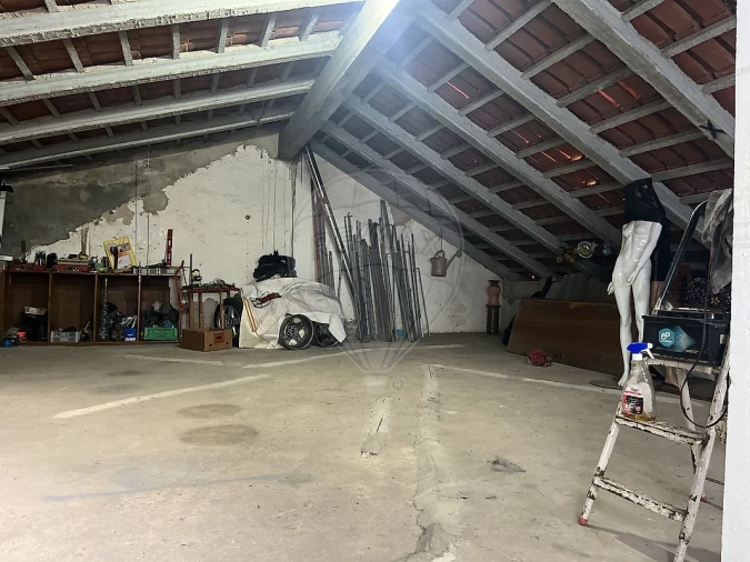 Moradia T4 para Venda em Benedita Foto 16