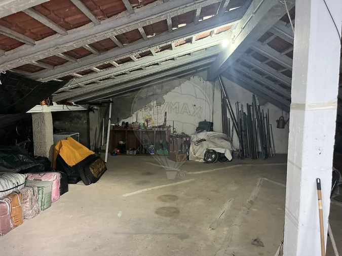 Moradia T4 para Venda em Benedita Foto 15