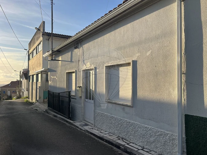 Moradia T4 para Venda em Benedita Foto 1