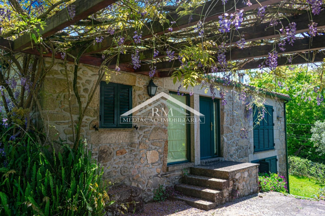 Moradia T2 para Venda em Ganfei Foto 1