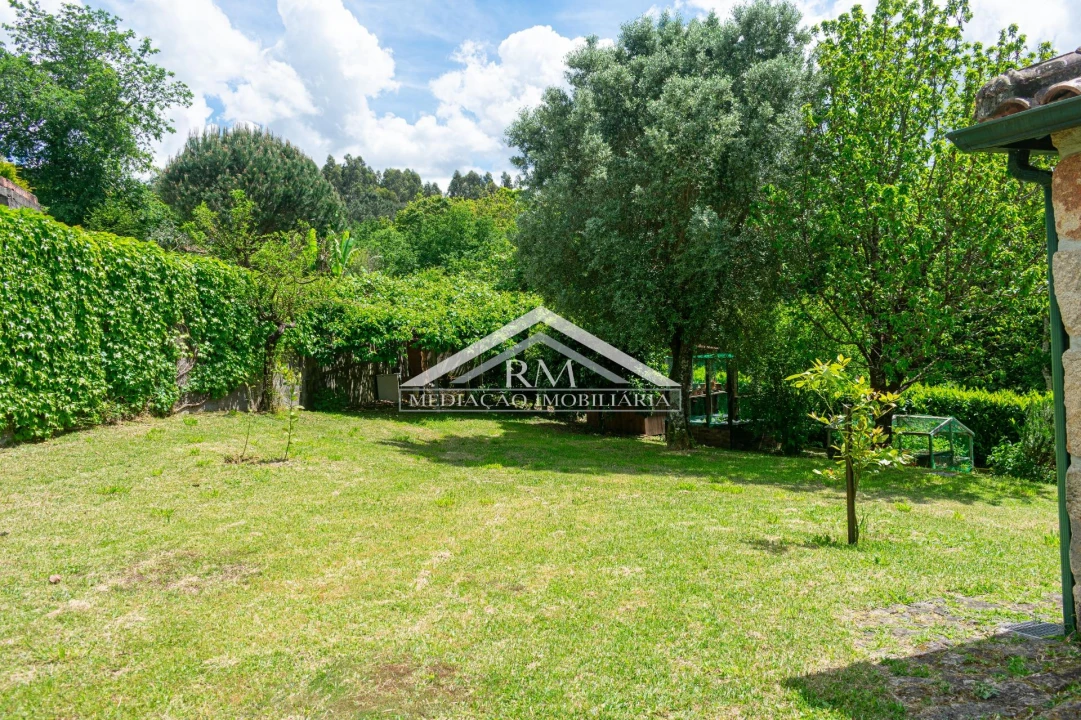 Moradia T2 para Venda em Ganfei Foto 13