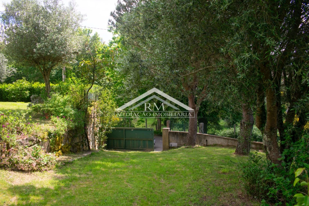 Moradia T2 para Venda em Ganfei Foto 17