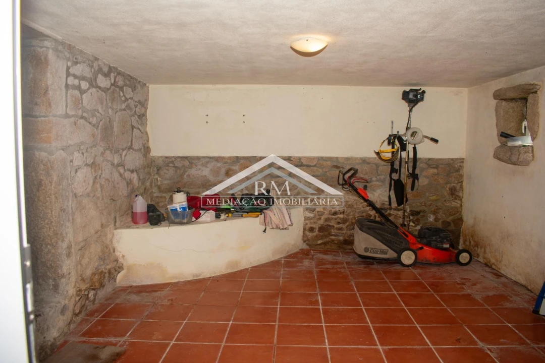 Moradia T2 para Venda em Ganfei Foto 32