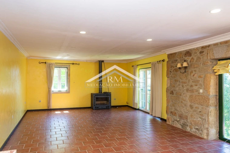 Moradia T2 para Venda em Ganfei Foto 20