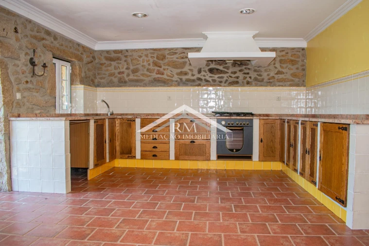 Moradia T2 para Venda em Ganfei Foto 23