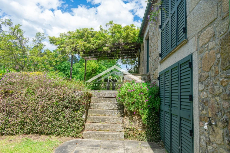 Moradia T2 para Venda em Ganfei Foto 4