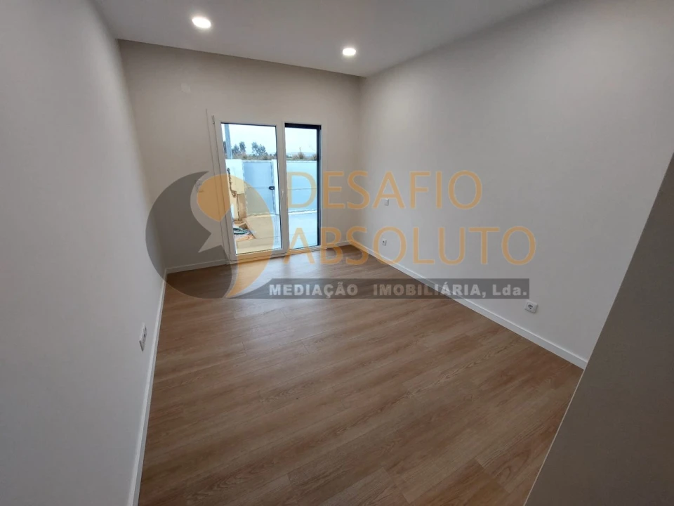 Moradia T4 para Venda em Quinta do Anjo Foto 22