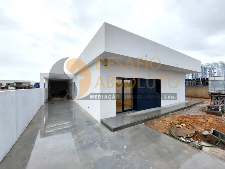 Moradia T4 para Venda em Quinta do Anjo Foto 28