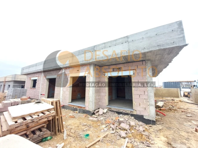 Moradia T4 para Venda em Quinta do Anjo Foto 22