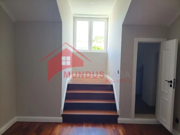 Apartamento T3 para Venda em Sesimbra (Santiago)