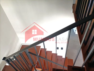 Apartamento T3 para Venda em Sesimbra (Santiago)
