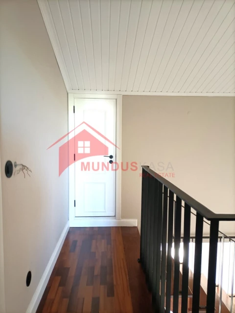 Apartamento T3 para Venda em Sesimbra (Santiago)