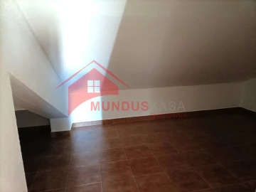 Apartamento T3 para Venda em Sesimbra (Santiago)
