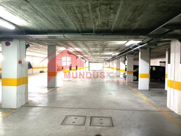 Apartamento T3 para Venda em Sesimbra (Santiago)