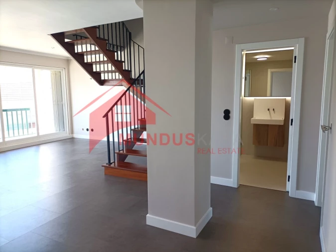 Apartamento T3 para Venda em Sesimbra (Santiago) Foto 8