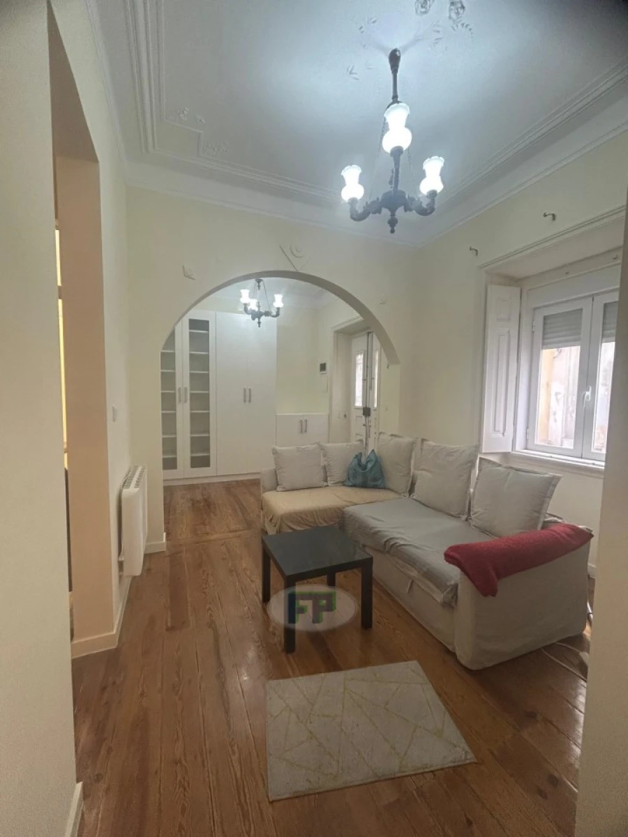 Apartamento T2 para Venda em Santa Maria Maior