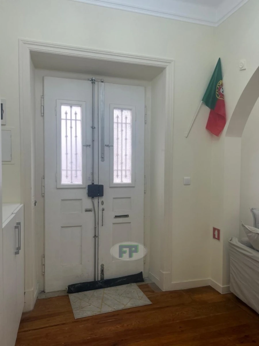 Apartamento T2 para Venda em Santa Maria Maior Foto 10