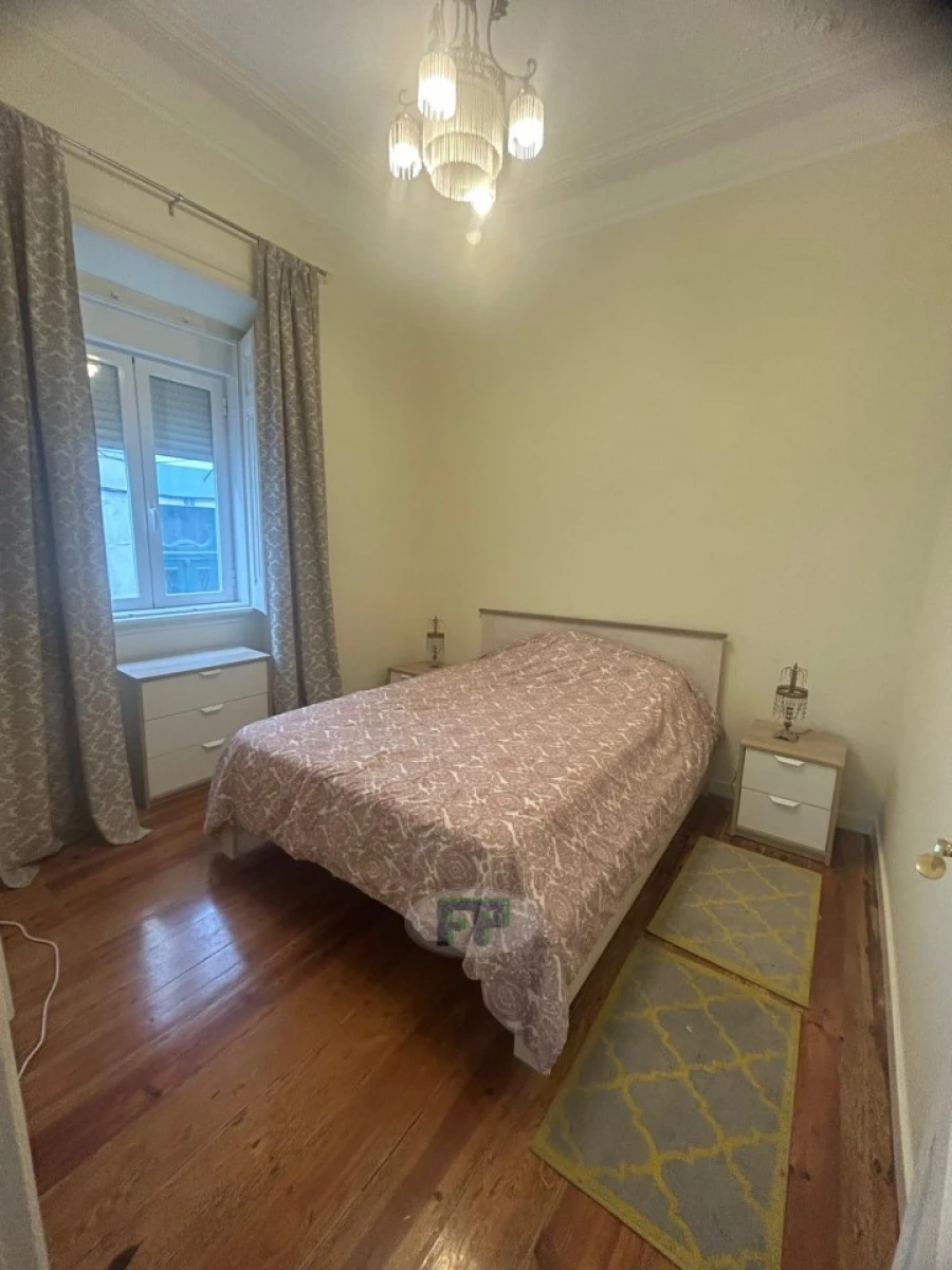 Apartamento T2 para Venda em Santa Maria Maior Foto 3