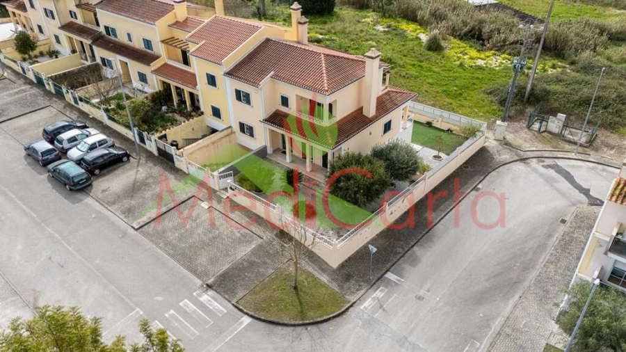 Moradia T4 para Venda em Cartaxo e Vale da Pinta Foto 37