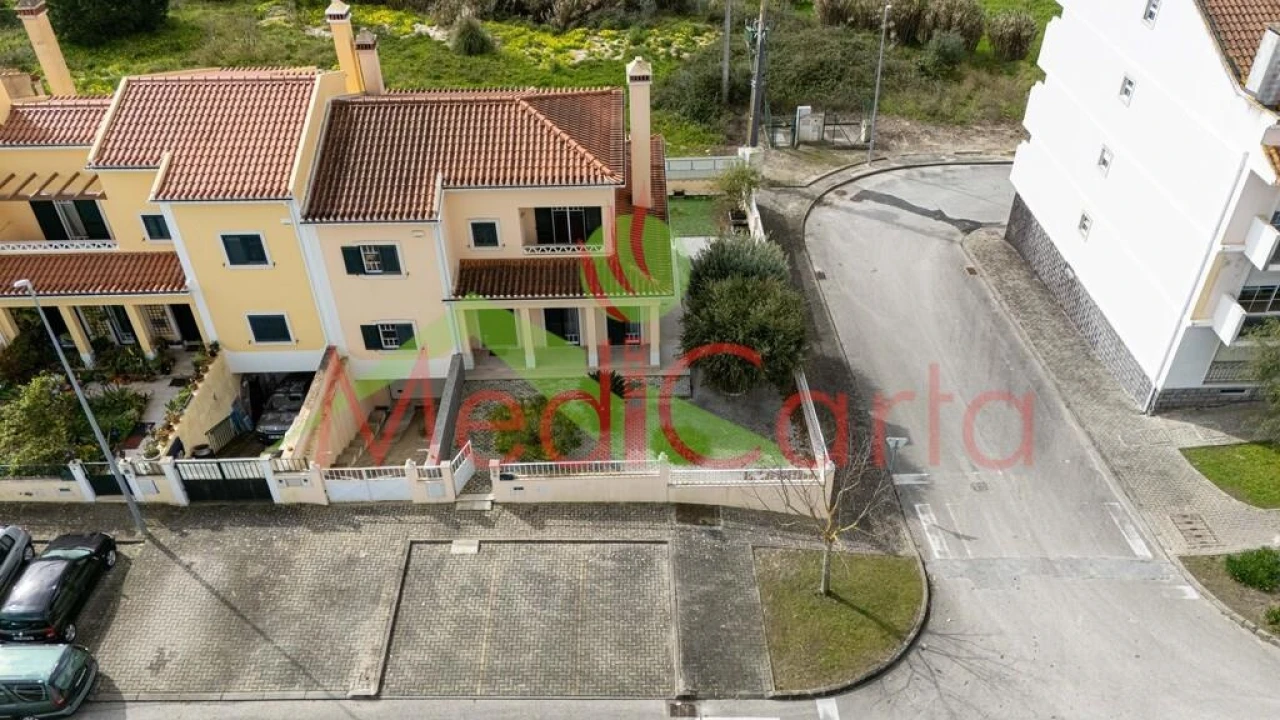 Moradia T4 para Venda em Cartaxo e Vale da Pinta Foto 36