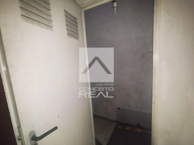 Armazém para Arrendamento em Lordelo Foto 9