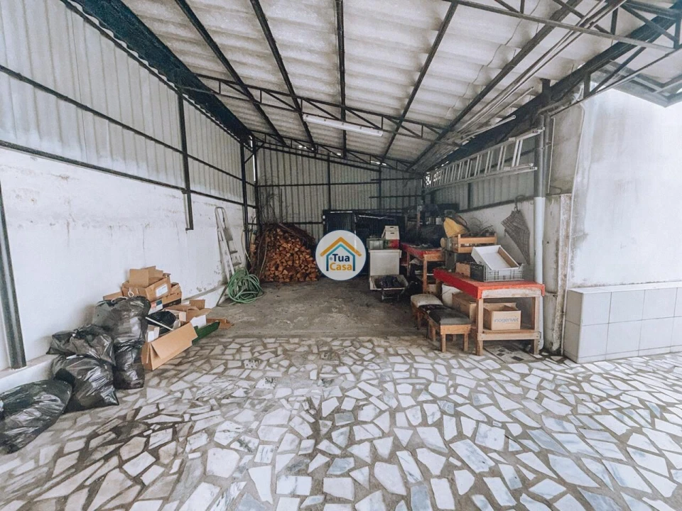 Moradia T3 para Venda em São Roque Foto 42