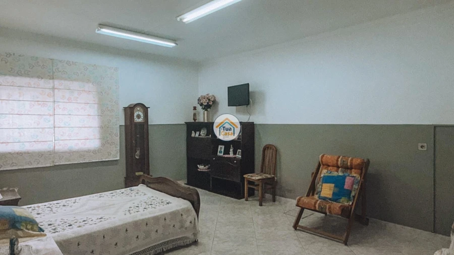 Moradia T3 para Venda em São Roque Foto 40