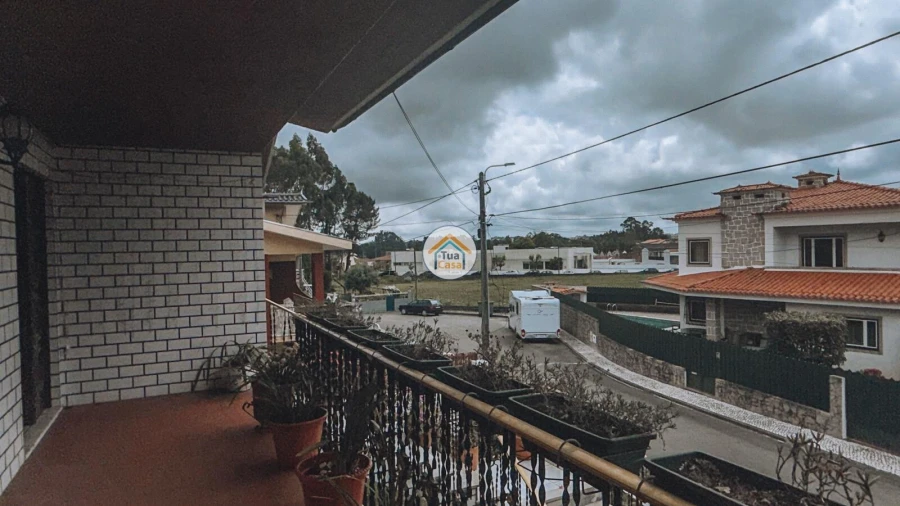 Moradia T3 para Venda em São Roque Foto 34