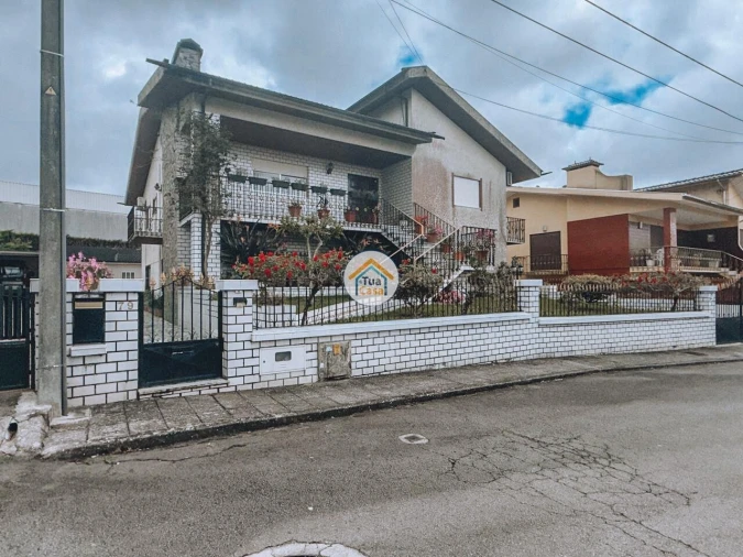 Moradia T3 para Venda em São Roque