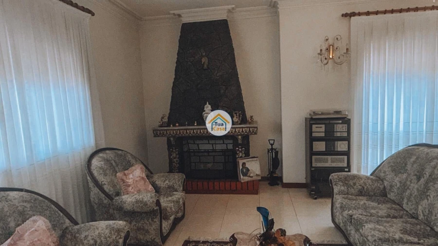 Moradia T3 para Venda em São Roque Foto 32