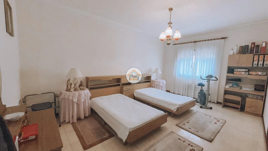 Moradia T3 para Venda em São Roque Foto 23