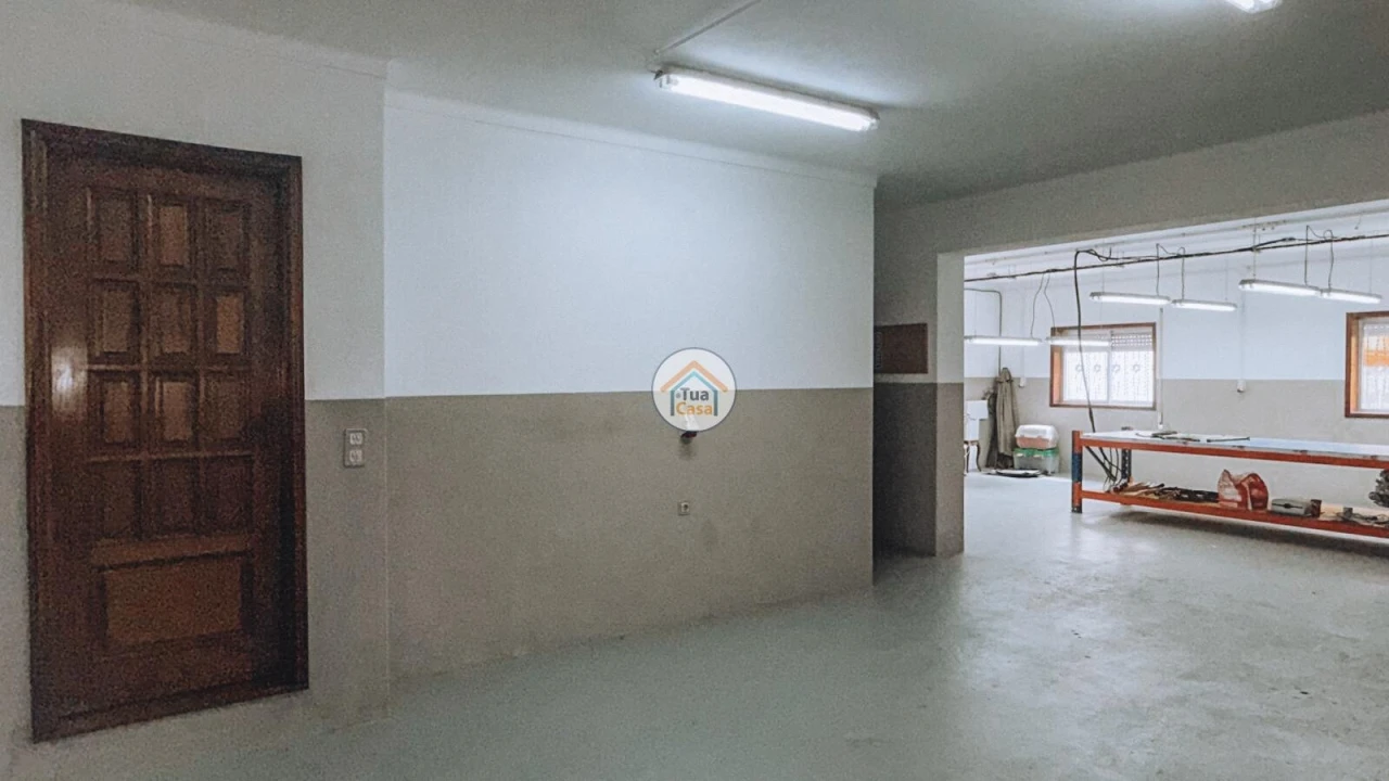 Moradia T3 para Venda em São Roque Foto 39