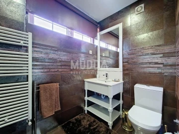 Moradia T4 para Venda em Salsas