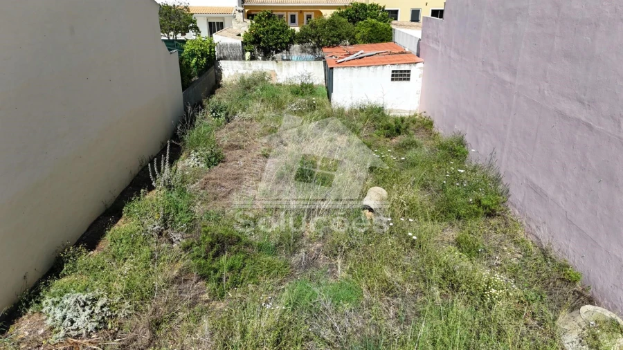 Terreno para Venda em Estômbar e Parchal Foto 4