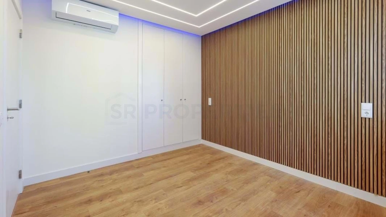 Apartamento T2 para Venda em Quarteira Foto 15