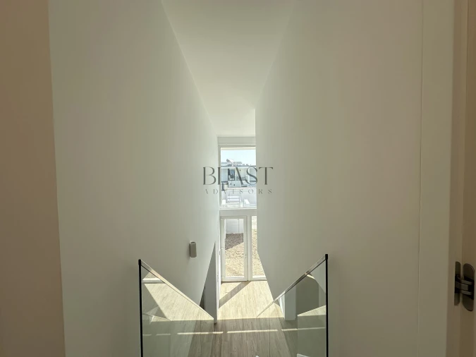 Moradia T3 para Venda em Sesimbra (Castelo) Foto 20