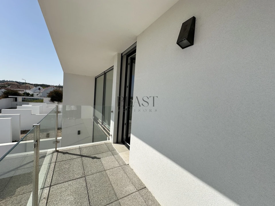 Moradia T3 para Venda em Sesimbra (Castelo) Foto 25