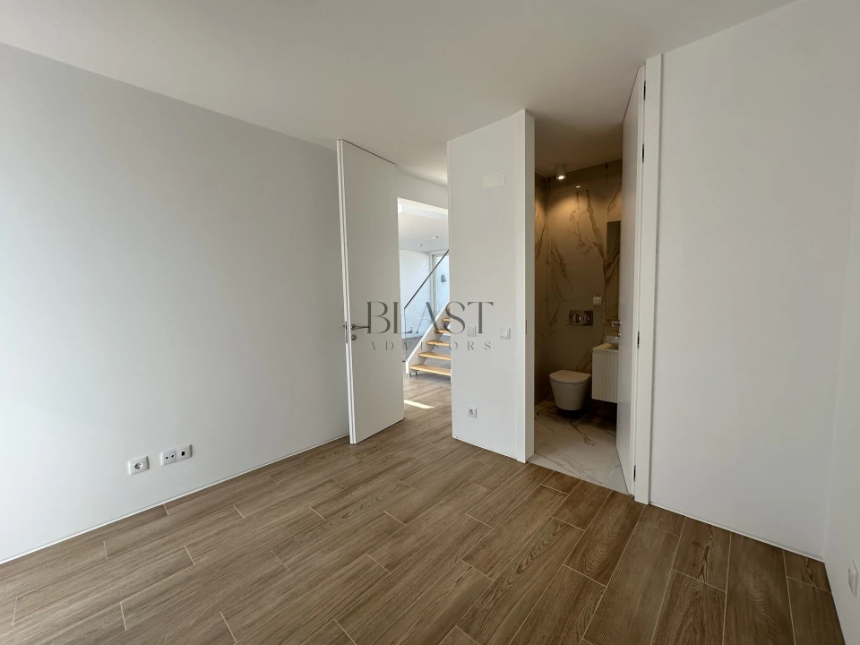 Moradia T3 para Venda em Sesimbra (Castelo) Foto 15