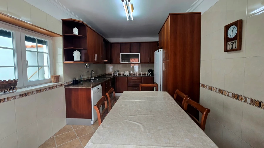 Moradia T2 para Arrendamento em Colares