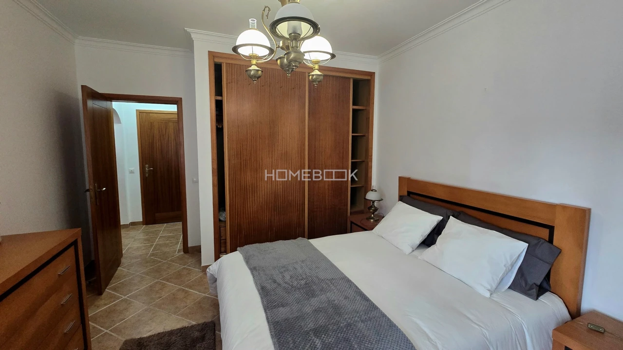 Moradia T2 para Arrendamento em Colares Foto 13