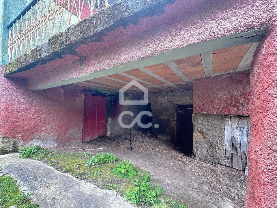 Moradia para Venda em São Pedro de Agostem Foto 4