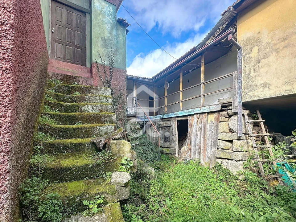 Moradia para Venda em São Pedro de Agostem Foto 2