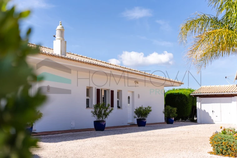 Moradia T4 para Venda em Bensafrim e Barão de São João Foto 40