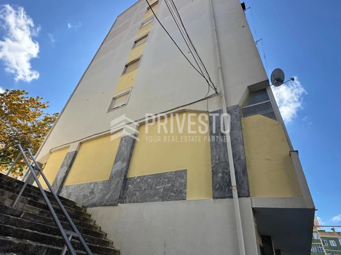 Prédio para Venda em Agualva e Mira-Sintra Foto 11