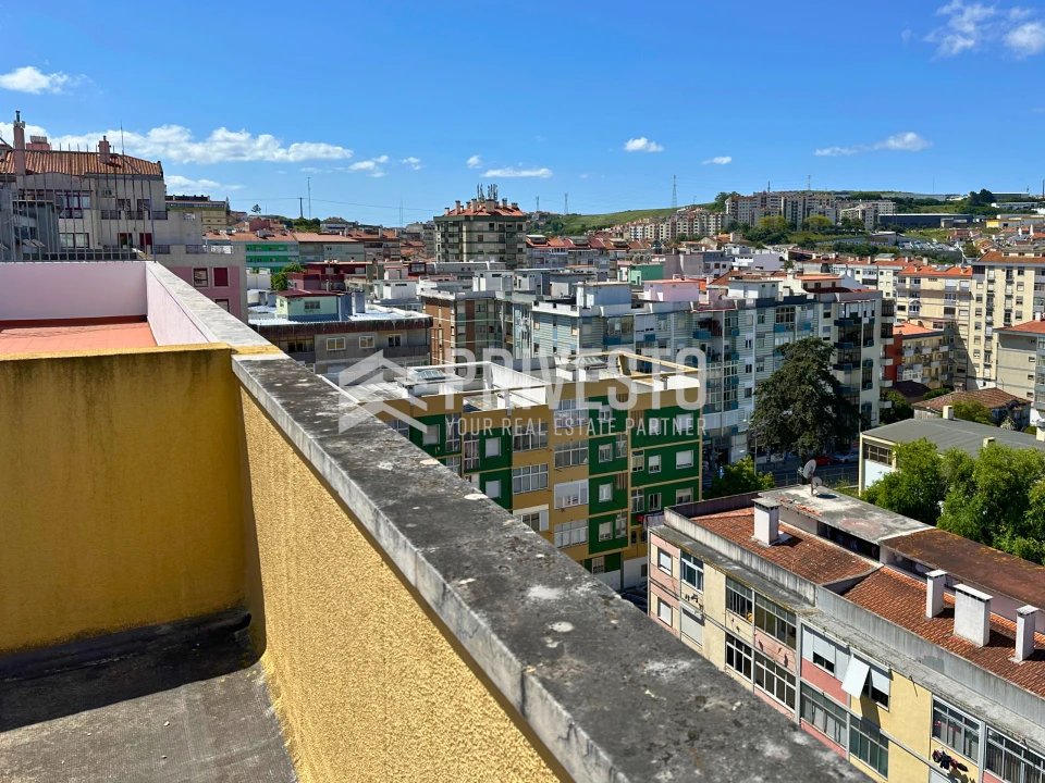 Prédio para Venda em Agualva e Mira-Sintra Foto 19
