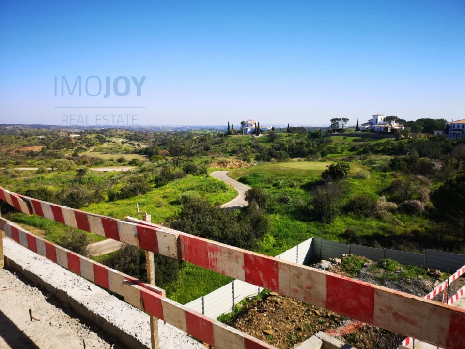 Moradia T5 para Venda em Vila Nova de Cacela Foto 4